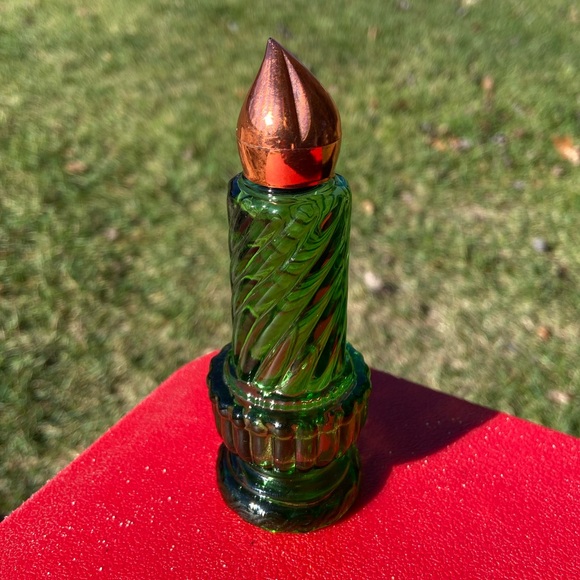 Avon Green Glass Candle - Picture 2 of 7